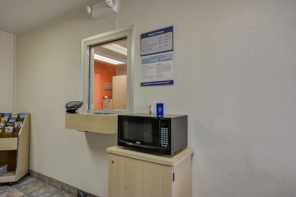 Hotel 6 Hattiesburg, Ms 2*
